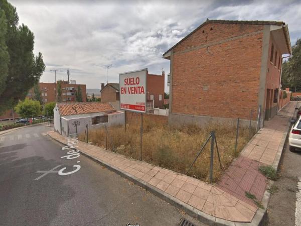 Terreno en calle de Peralba
