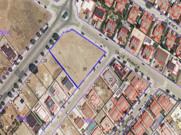 Terreno en calle Portugal