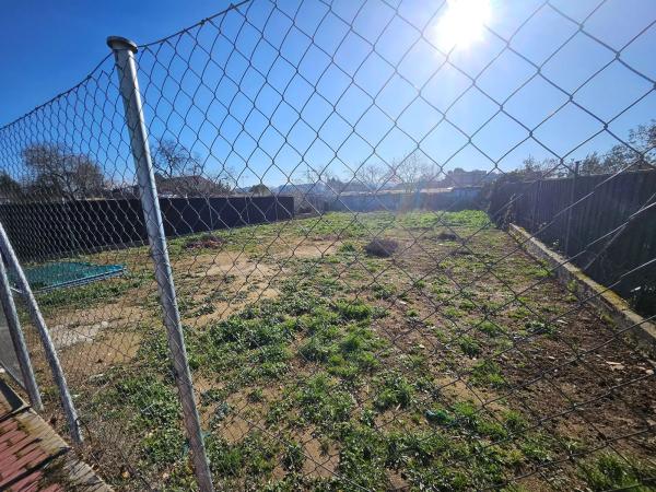 Terreno en calle Lavanda