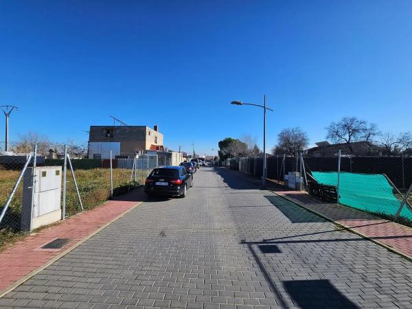 Terreno en calle Lavanda