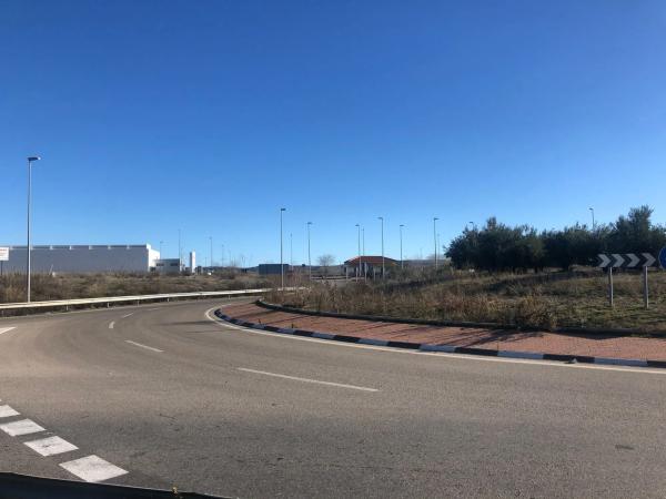 Terreno en avenida los Cantillos, 18