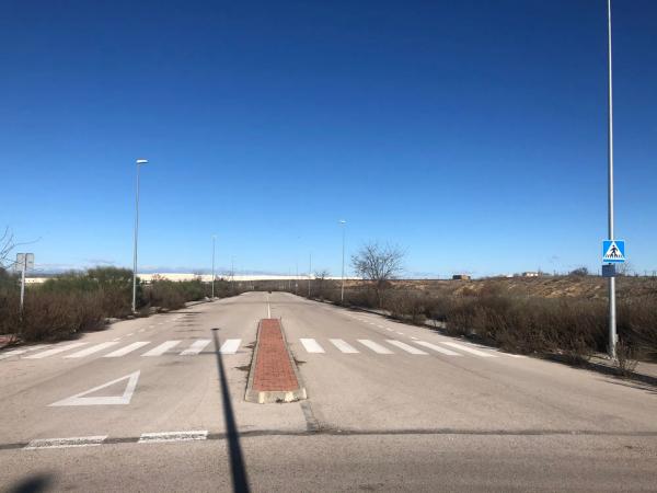 Terreno en avenida los Cantillos, 18