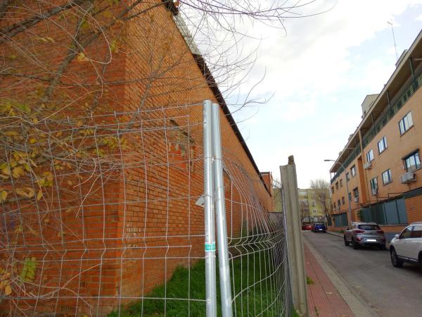 Terreno en calle de Antonio Gaudí