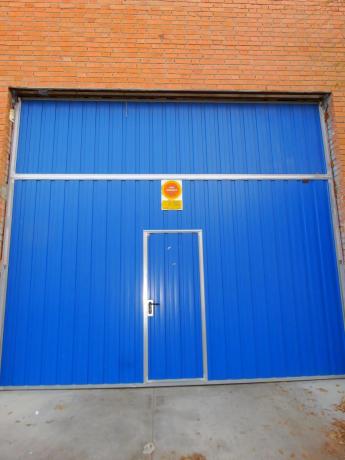 Terreno en calle de Antonio Gaudí