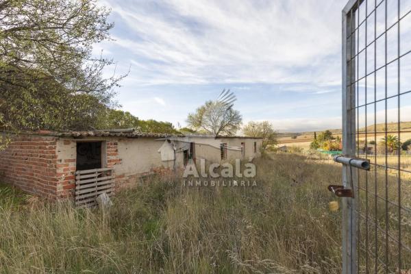 Terreno en Camarma de Esteruelas