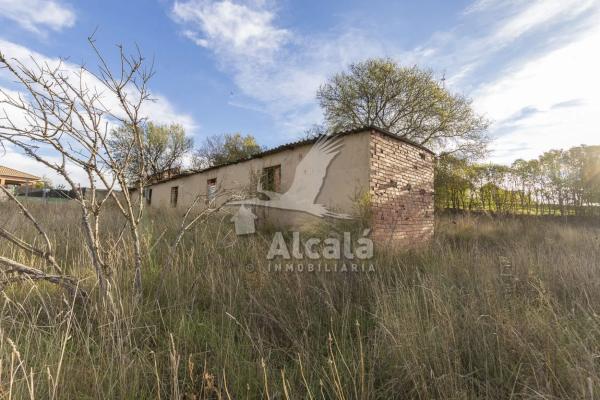 Terreno en Camarma de Esteruelas