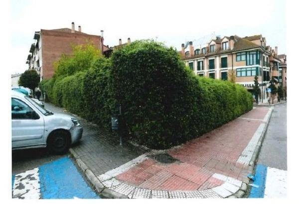 Terreno en calle de Rafael Alberti, 17