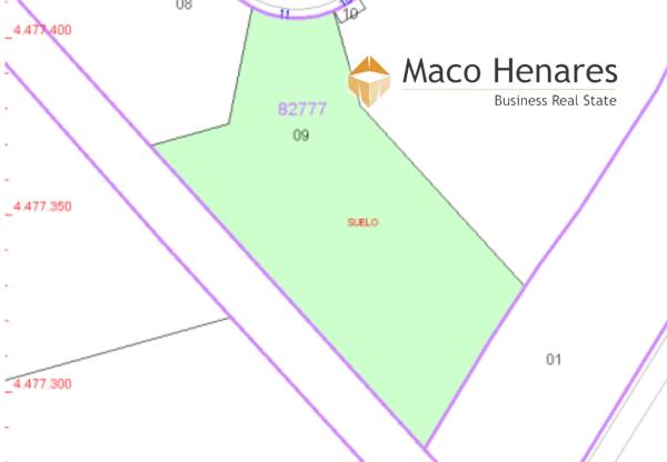 Terreno en calle de Plutón, 11