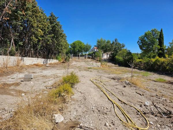 Terreno en calle Tomillo, 61