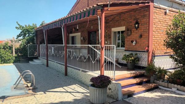 Terreno en avenida Astronomía