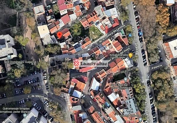 Terreno en calle del Pilar, 25