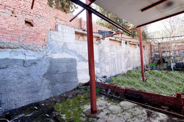 Terreno en calle de Antonio Gaudí, 8