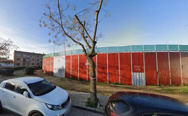 Terreno en avenida de los Toreros