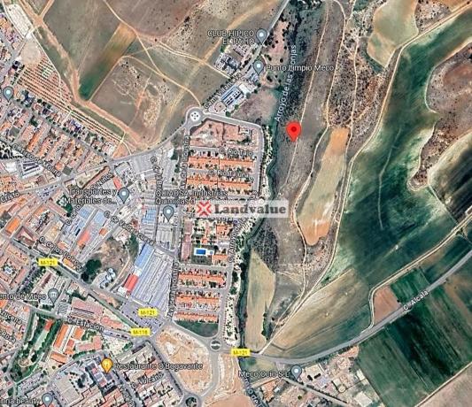 Terreno en calle Río Guadalix