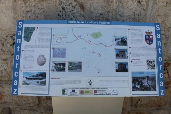 Terreno en sitio tras de las torres