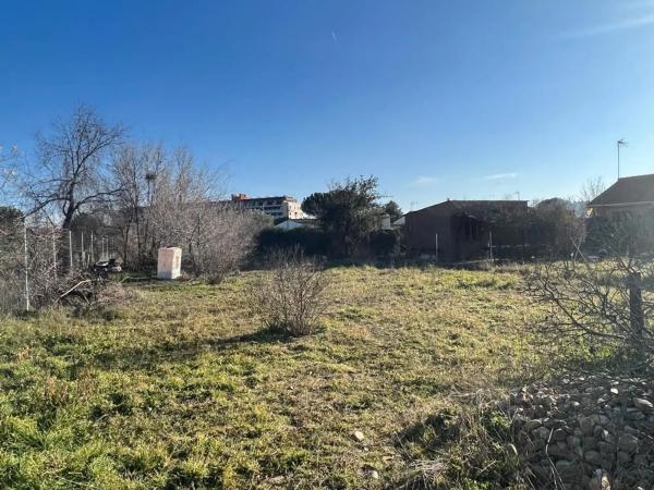 Terreno en calle Tomillo