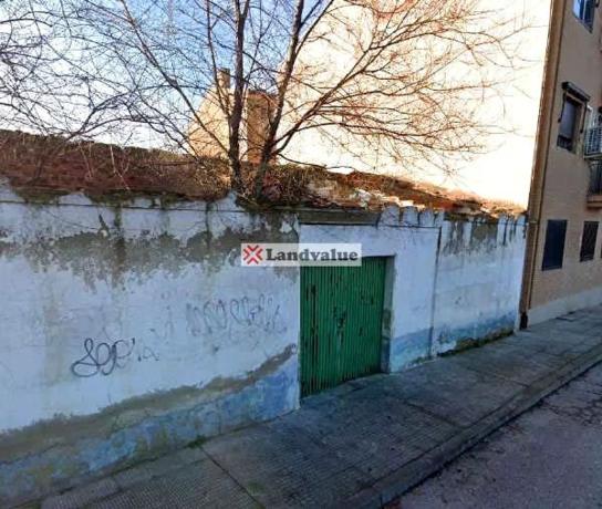Terreno en calle de Madrid, 6