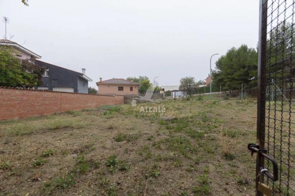 Terreno en Torres de la Alameda