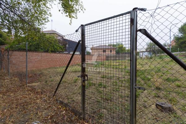 Terreno en Torres de la Alameda