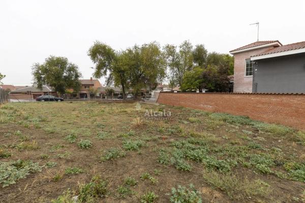 Terreno en Torres de la Alameda