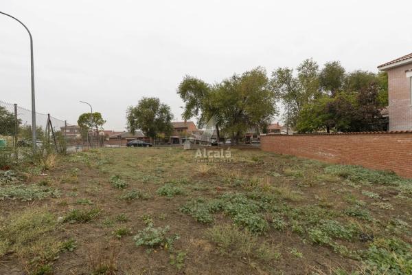 Terreno en Torres de la Alameda