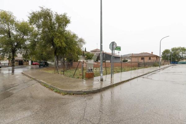 Terreno en Torres de la Alameda