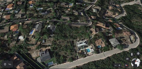 Terreno en calle Acacia, 16