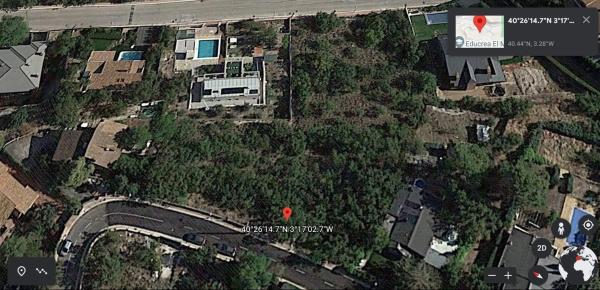 Terreno en calle Acacia, 14