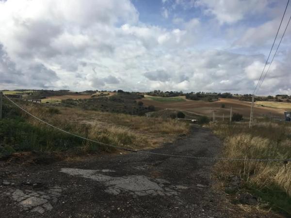 Terreno en calle la Olivilla