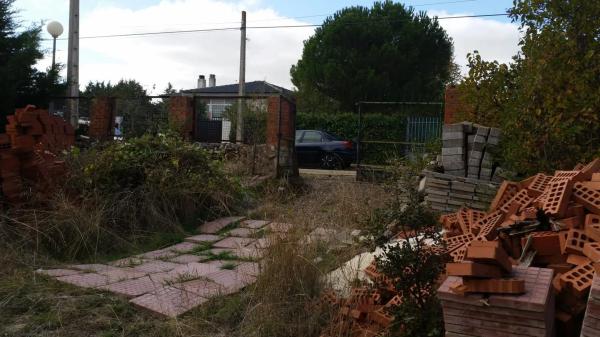 Terreno en calle del Cerezo, 13