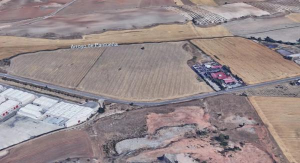 Terreno en m 225, km 2