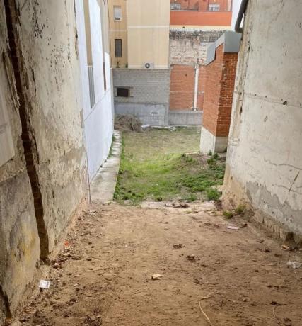 Terreno en calle de la Povedilla
