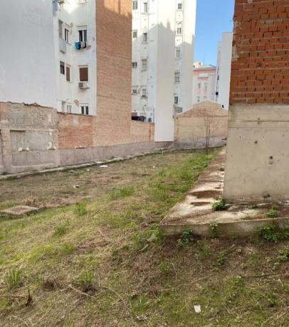 Terreno en calle de la Povedilla