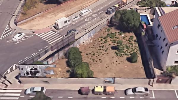 Terreno en calle de Milán