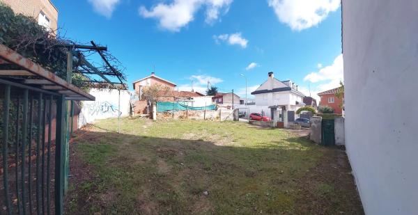 Terreno en Barrio Canillas