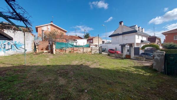 Terreno en Barrio Canillas