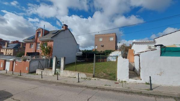 Terreno en Barrio Canillas