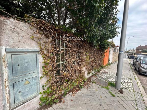 Terreno en Barrio Valdebebas - Valdefuentes