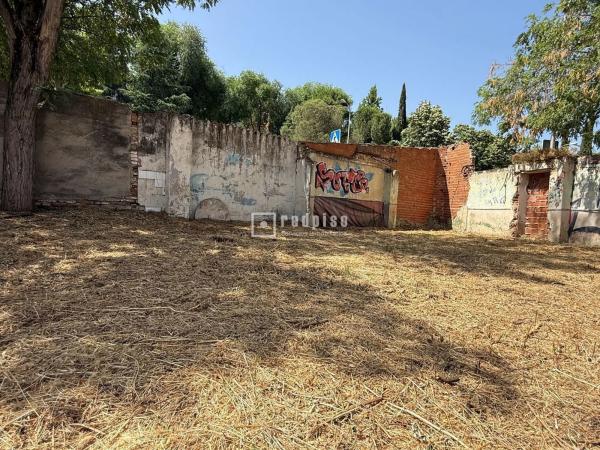 Terreno en calle de Emerenciana Zurilla