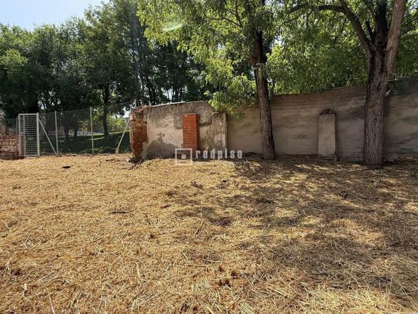 Terreno en calle de Emerenciana Zurilla