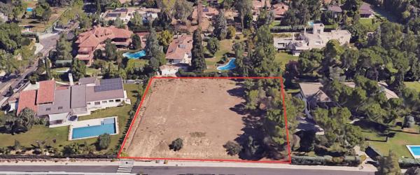 Terreno en calle Gobelas