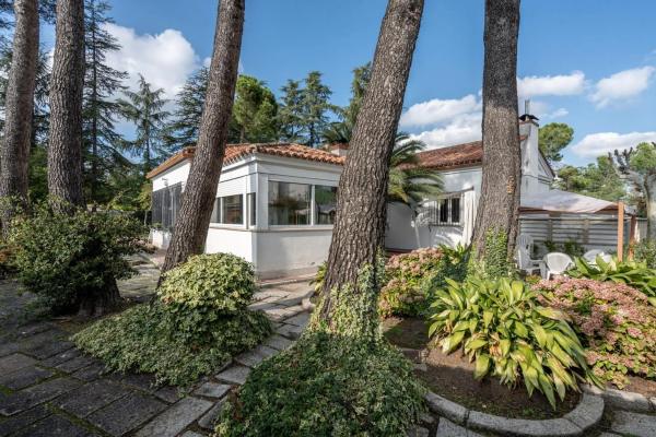 Terreno en Barrio Aravaca