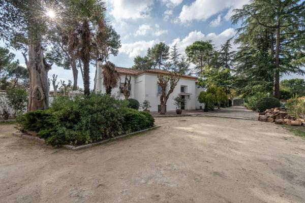 Terreno en Barrio Aravaca