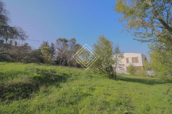 Terreno en avenida de Miraflores