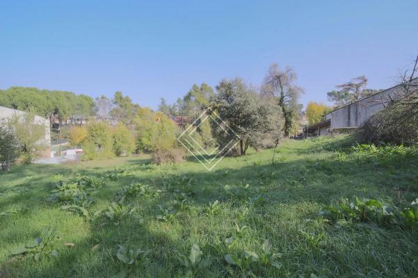 Terreno en avenida de Miraflores