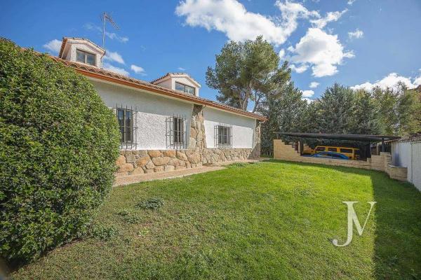 Terreno en Barrio Valdemarín