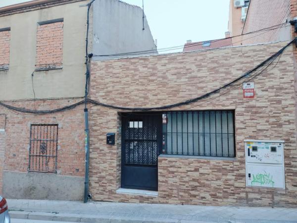 Terreno en calle de Eugenio Zubía, 13