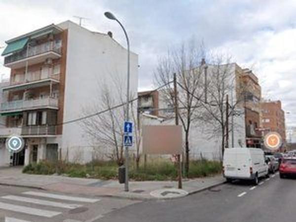 Terreno en calle de Mejorana, 16