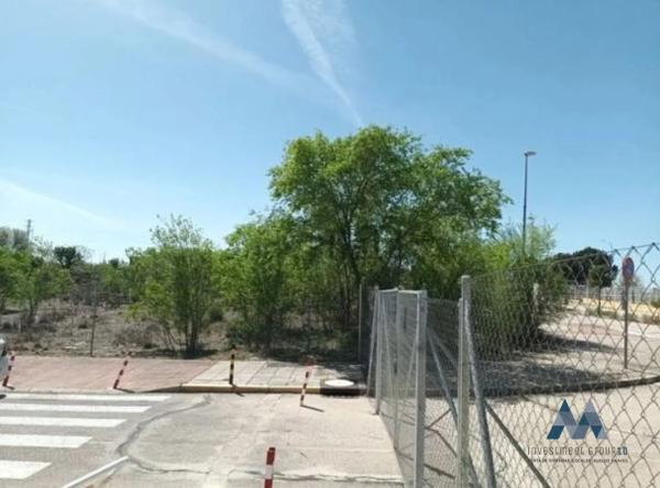 Terreno en calle de Carmen Laforet