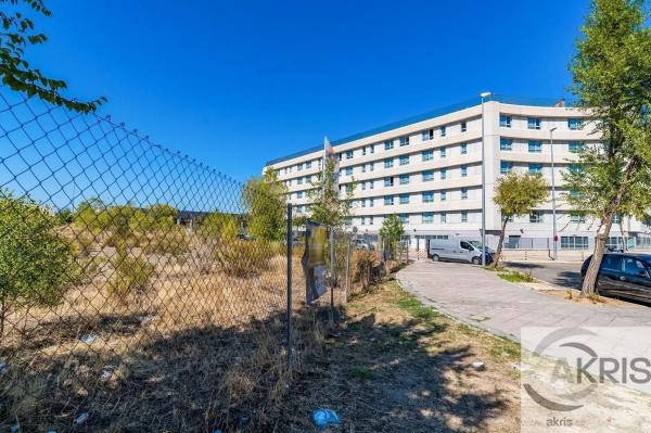 Terreno en calle del Padre Poveda